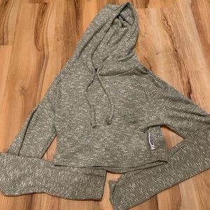 Gymshark slounge khaki top